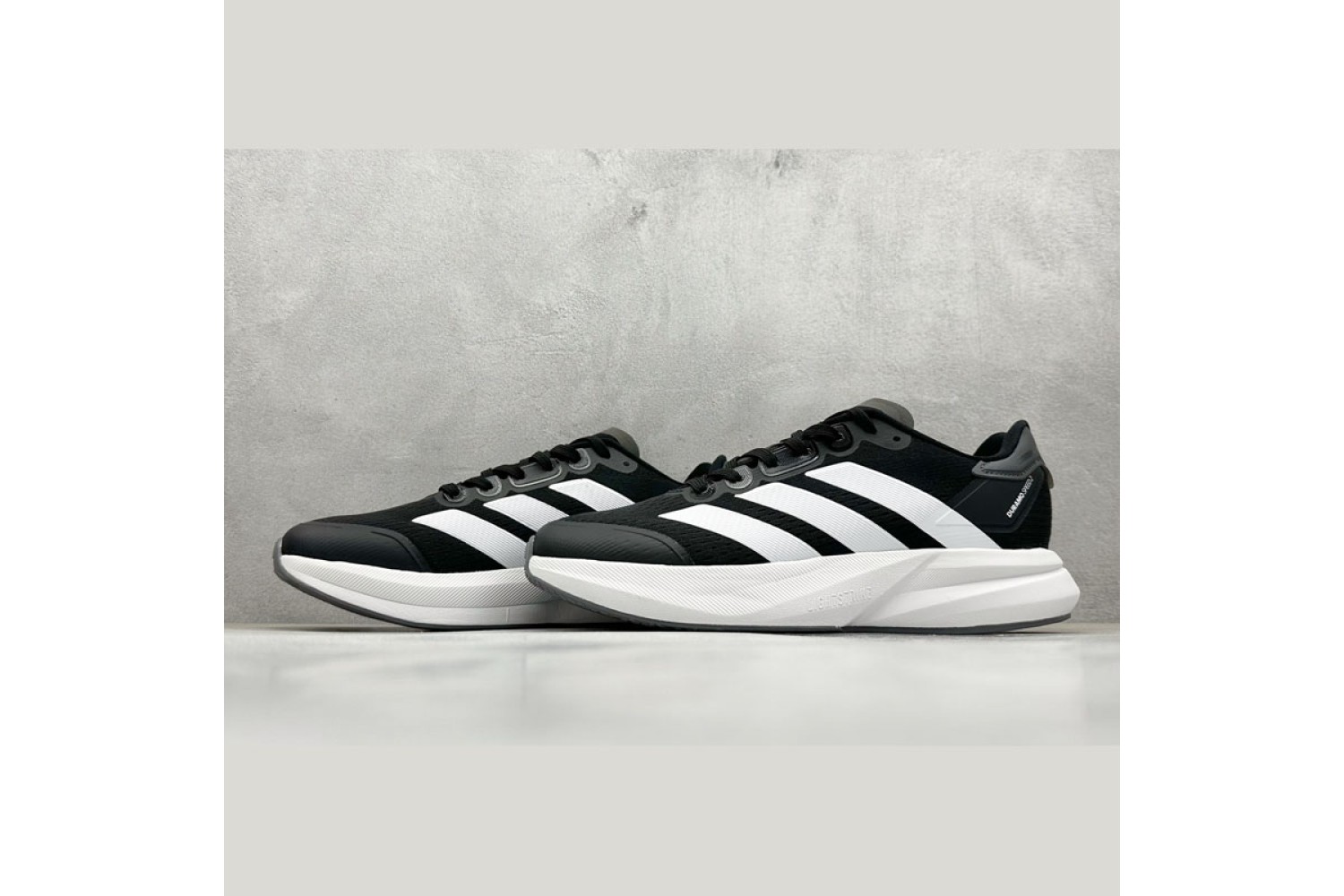 Adidas Duramo 02