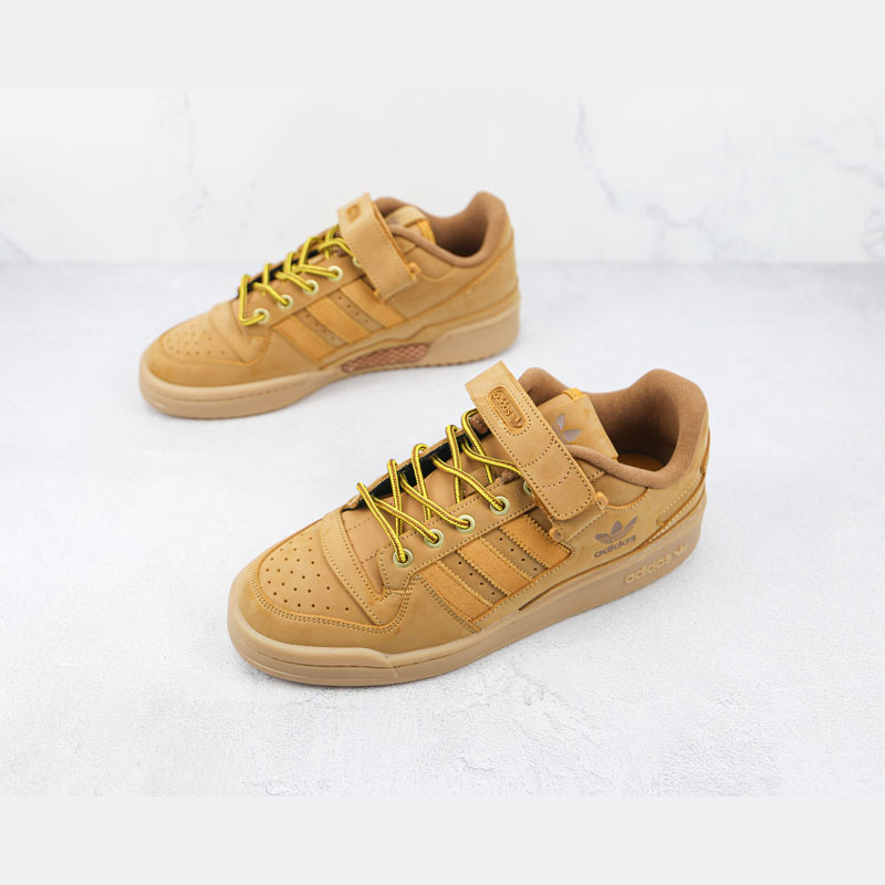 Adidas Forum 06 