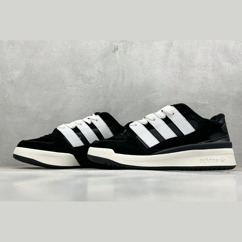 Adidas Forum 03 