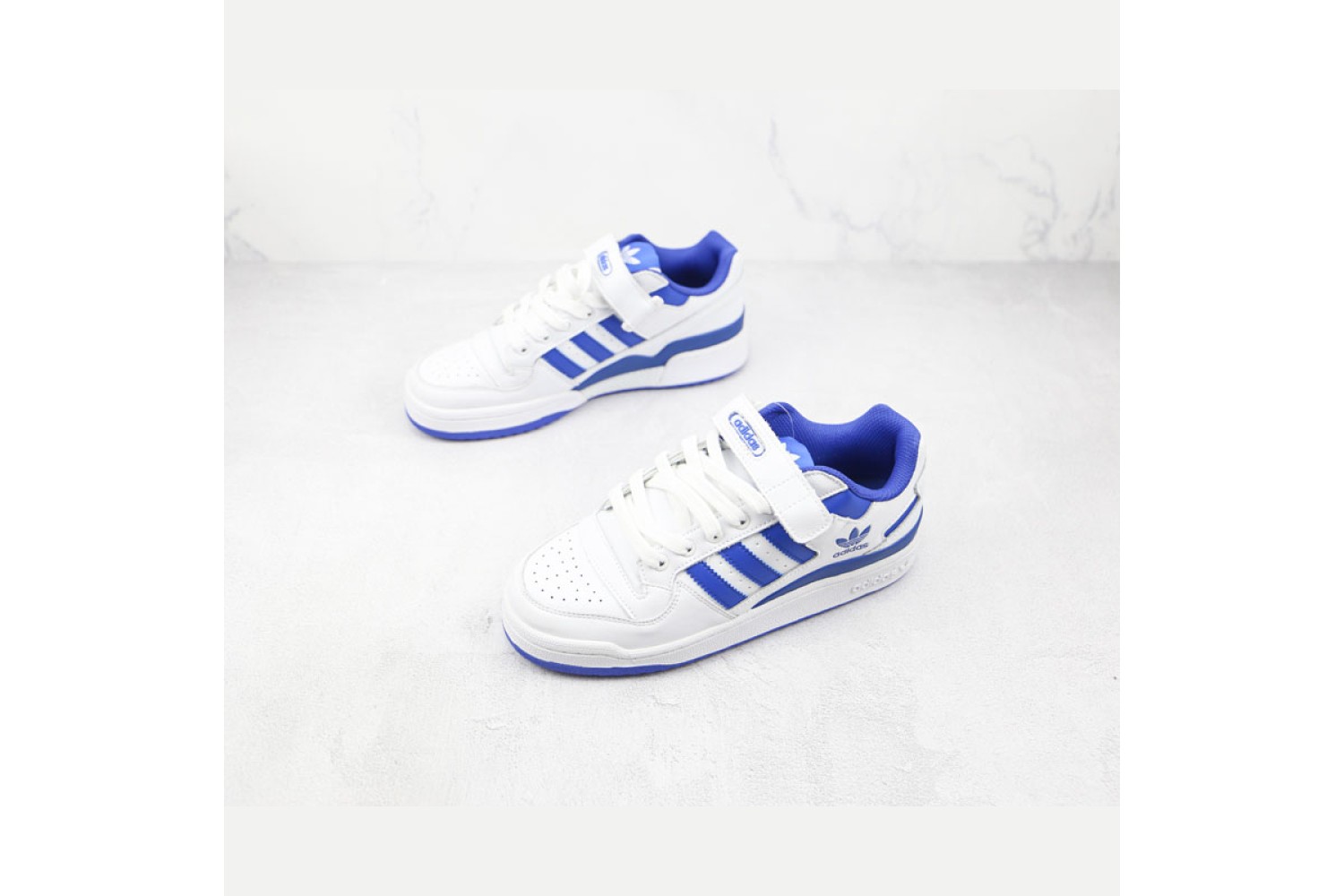 Adidas Forum 05
