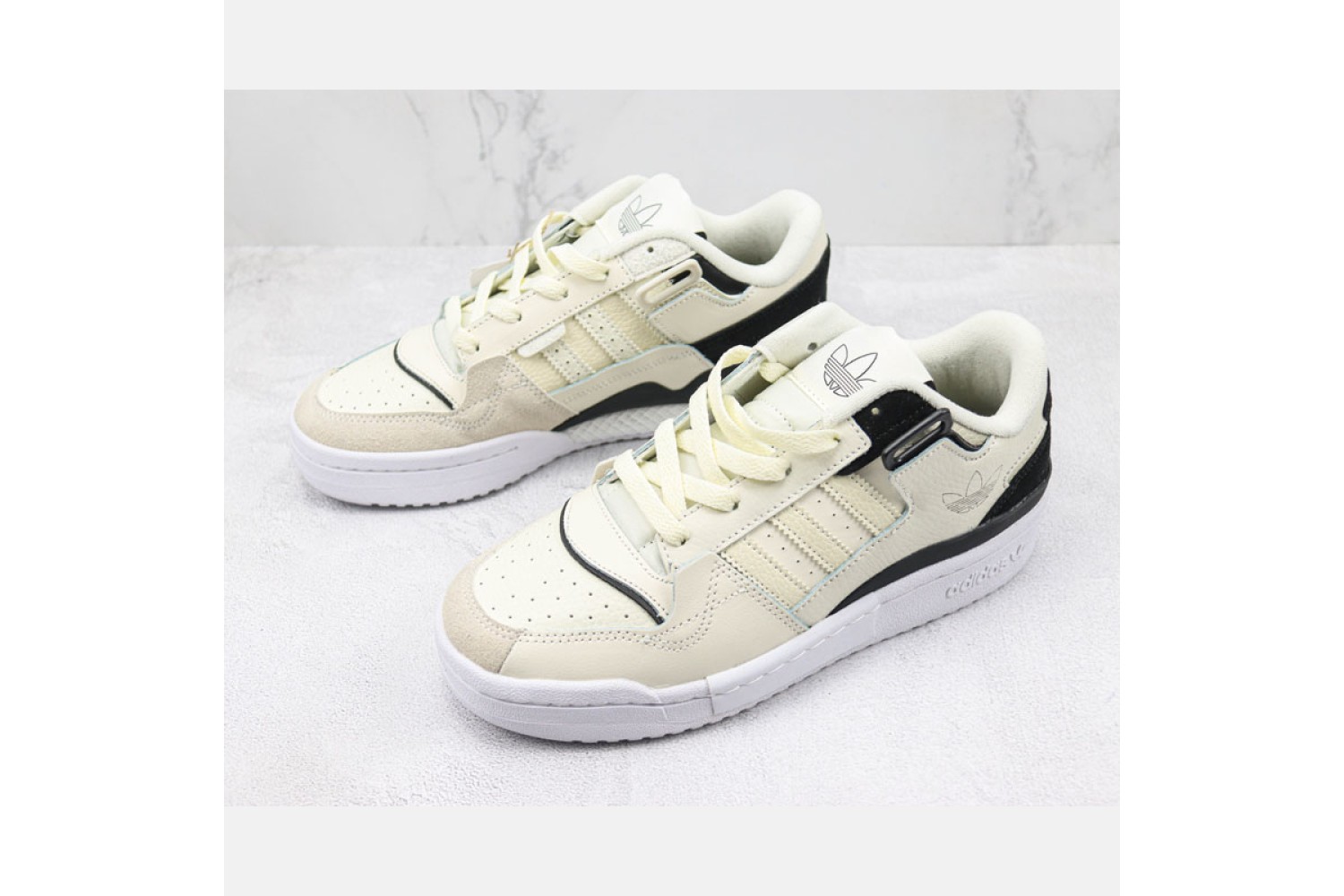Adidas Forum 08