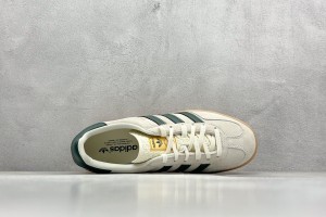 Adidas Gazelle Sneaker AGS10015