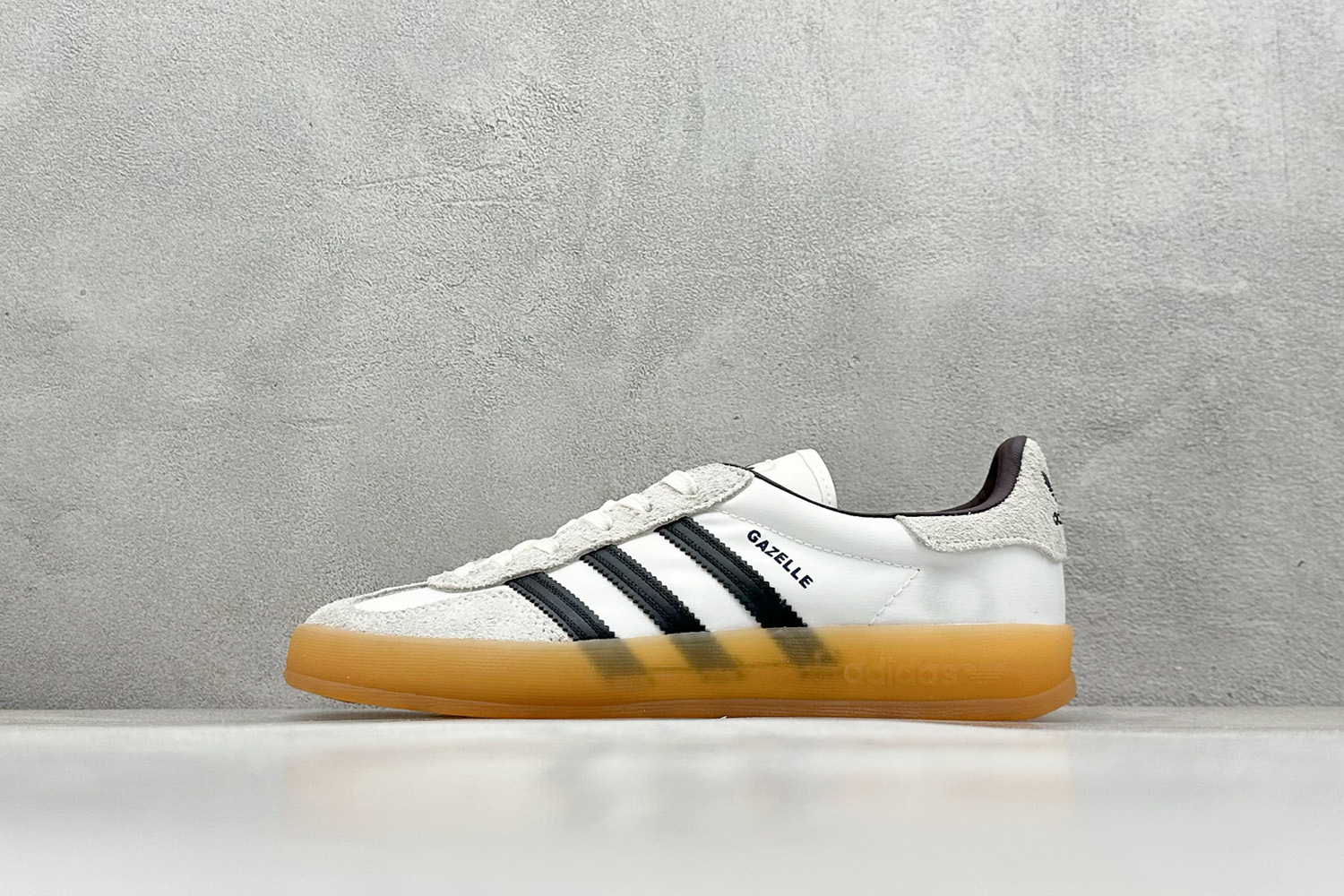 Adidas Gazelle Sneaker AGS10002