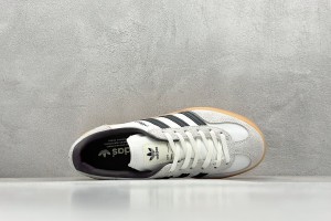 Adidas Gazelle Sneaker AGS10002