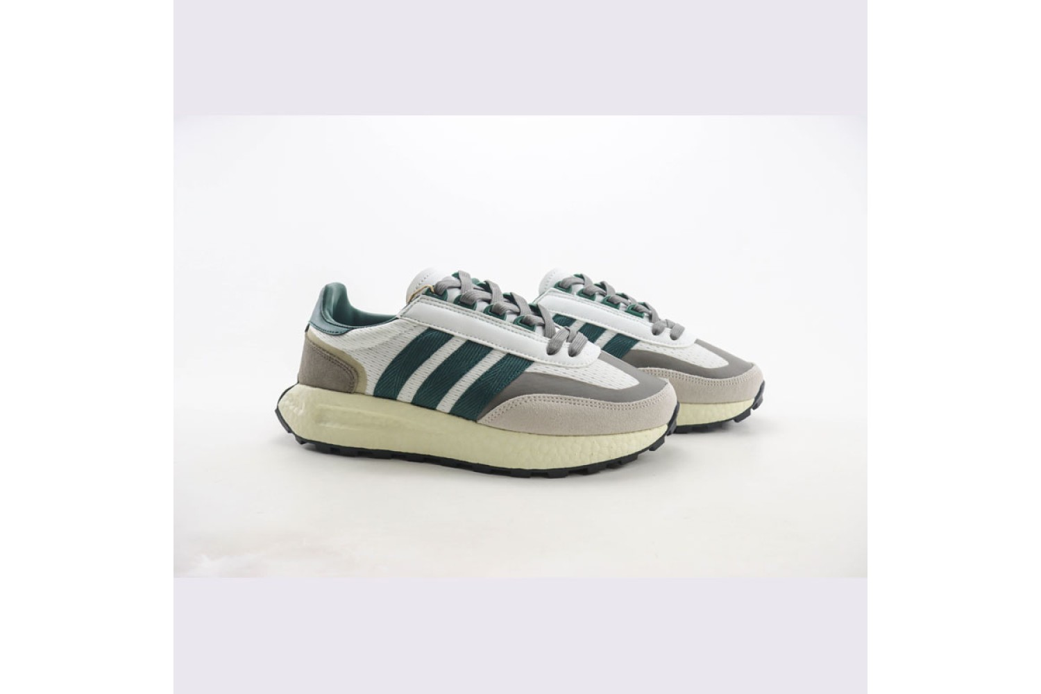 Adidas Ozgaia 02