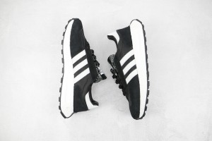 Adidas Retropy Sneaker ARES100014