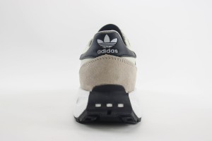 Adidas Retropy Sneaker ARES100036