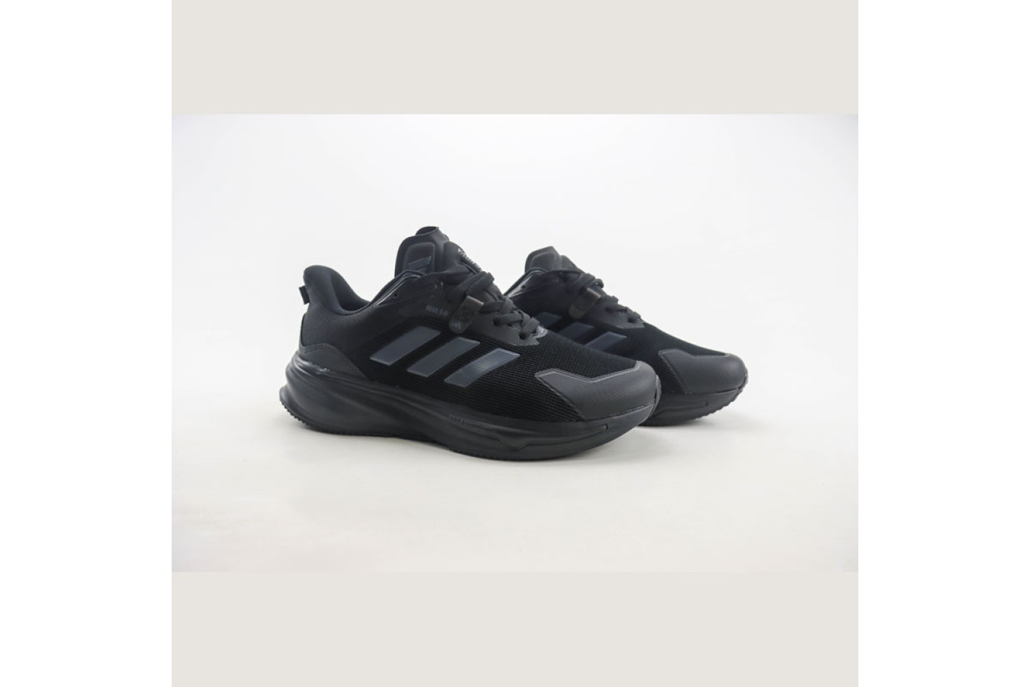 Adidas Rise02