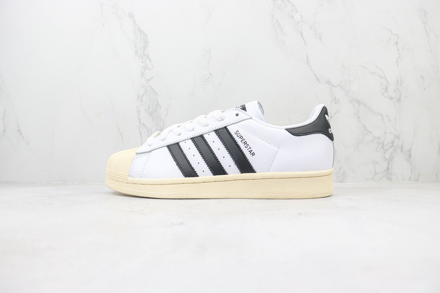 Adidas Superstar Sneaker ASUS100021