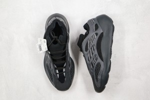 Adidas Yeezy 700 V3 Sneakers AYV37001008