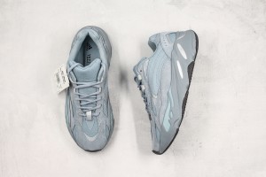 Adidas Yeezy 700 Boost Shoes AYB70010008