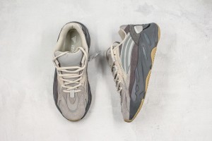 Adidas Yeezy 700 Boost Shoes AYB70010017
