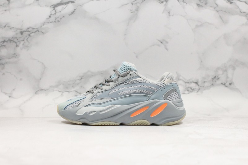 Adidas Yeezy 700 Boost Shoes AYB70010022