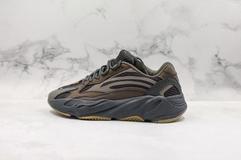 Adidas Yeezy 700 Boost Shoes AYB70010025