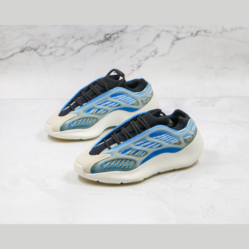 Adidas Yeezy 700c 