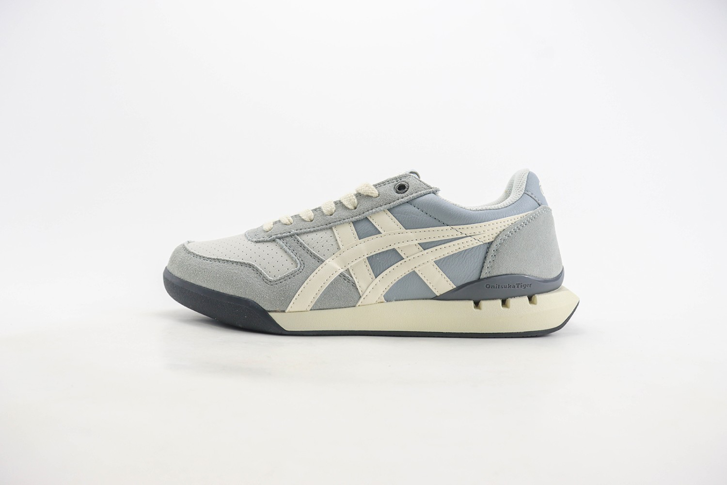 ASICS Shoes ASIC100058