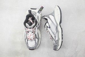  Balenciaga Tess Sneaker BTS10002