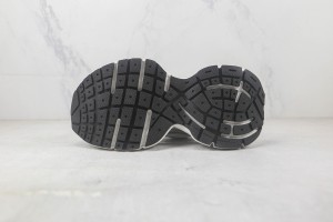  Balenciaga Tess Sneaker BTS10002