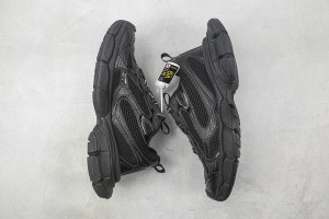  Balenciaga Tess Sneaker BTS10004