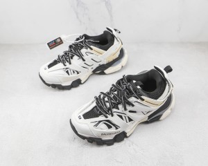 Balenciaga Track Sneaker BTS1000135