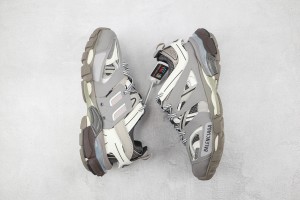 Balenciaga Track Sneaker BTS1000136