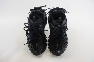 Balenciaga Track Sneaker BTS1000152
