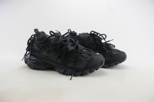 Balenciaga Track Sneaker BTS1000152