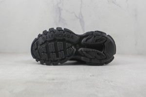 Balenciaga Track Sneaker BTS1000183