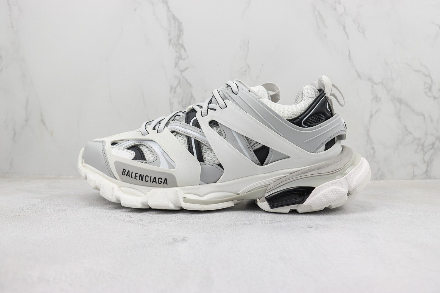 Balenciaga Track Sneaker BTS1000186