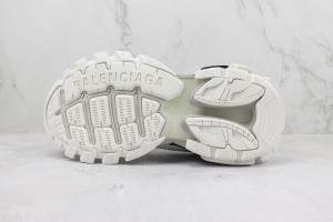 Balenciaga Track Sneaker BTS1000186