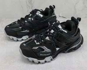 Balenciaga Track Sneaker BTS1000187