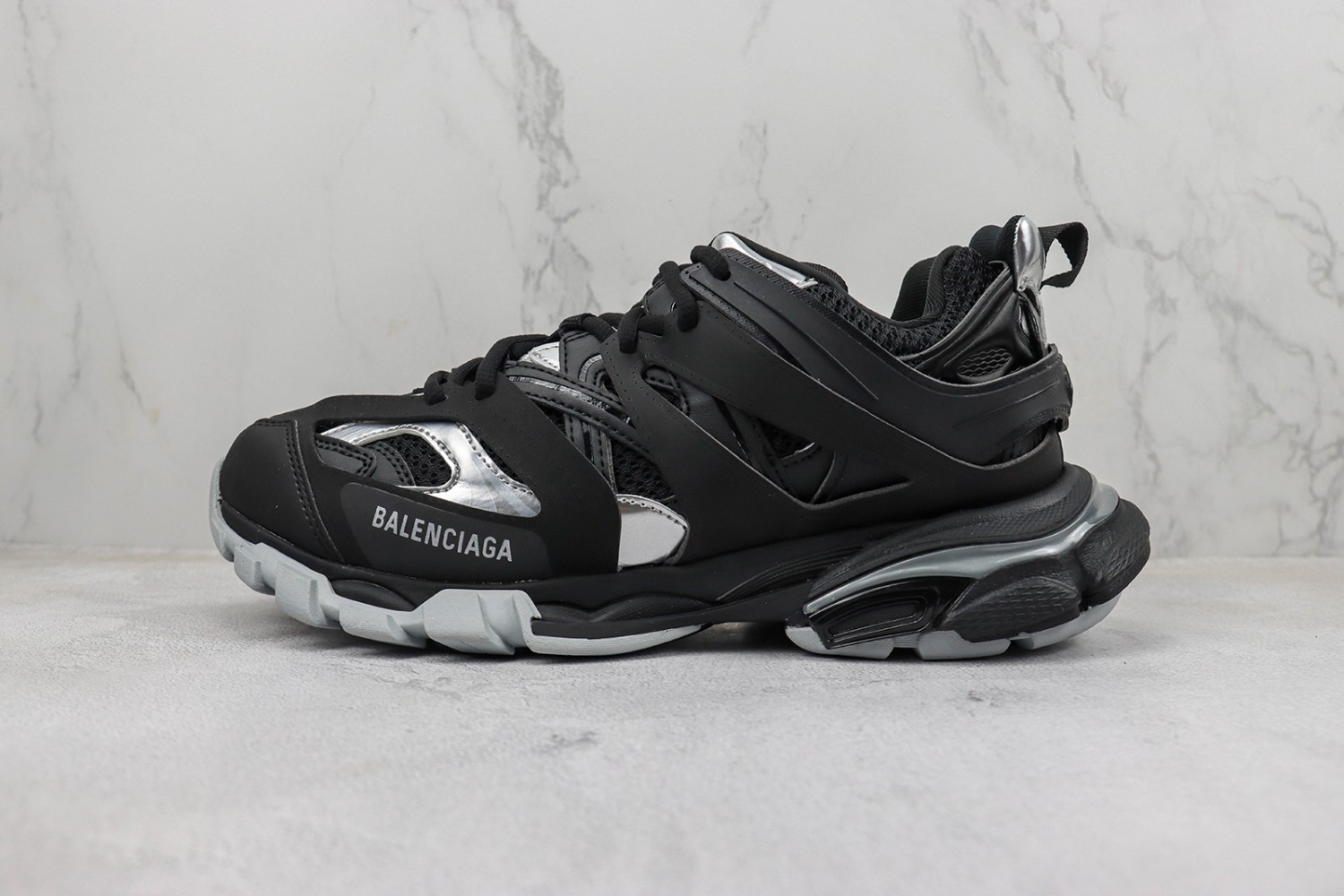 Balenciaga Track Sneaker BTS1000187