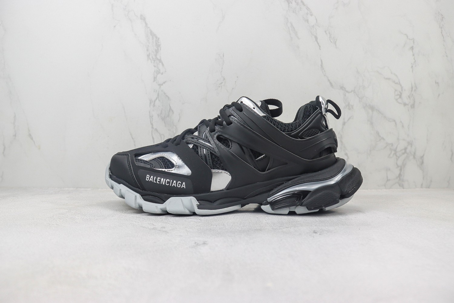 Balenciaga Track Sneaker BTS1000222
