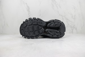 Balenciaga Track Sneaker BTS1000224