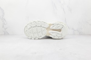 Balenciaga Track Sneaker BTS100032
