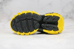 Balenciaga Track Sneaker BTS100037