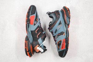  Balenciaga Track Sneaker BTS100048