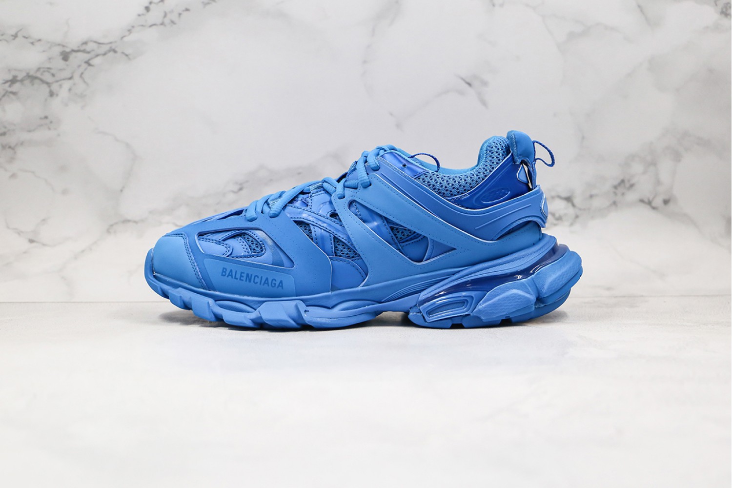  Balenciaga Track Sneaker BTS100053