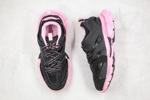  Balenciaga Track Sneaker BTS100057