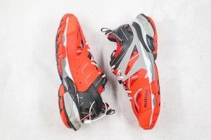 Balenciaga Track Sneaker BTS100075