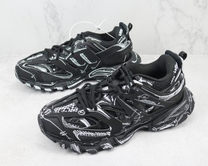 Balenciaga Track Sneaker BTS10008