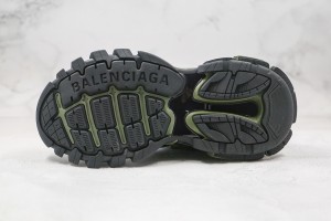 Balenciaga Track Sneaker BTS100087