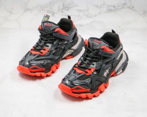 Balenciaga Track Sneaker BTS100095