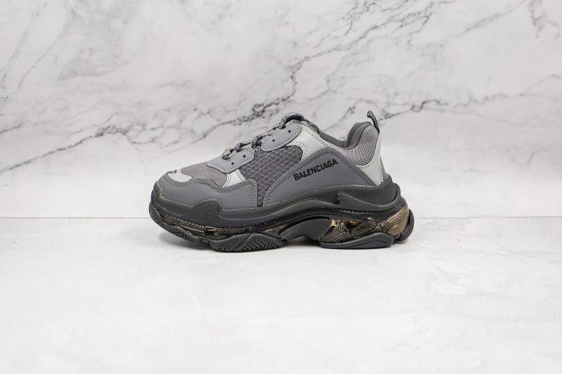 Balenciaga Triple S Shoes BTSS10000102
