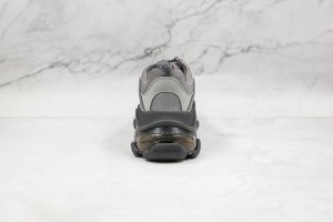 Balenciaga Triple S Shoes BTSS10000102