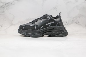Balenciaga Triple S Shoes BTSS10000105