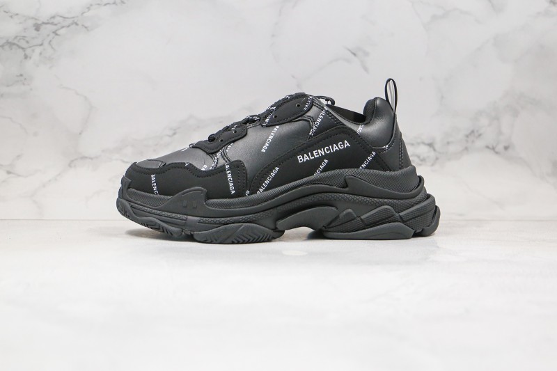 Balenciaga Triple S Shoes BTSS10000105