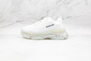 Balenciaga Triple S Shoes BTSS10000106