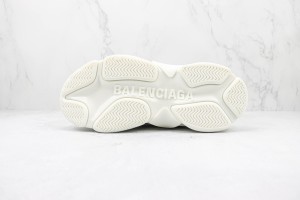 Balenciaga Triple S Shoes BTSS10000110