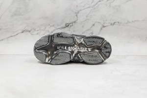Balenciaga Triple S Shoes BTSS10000112